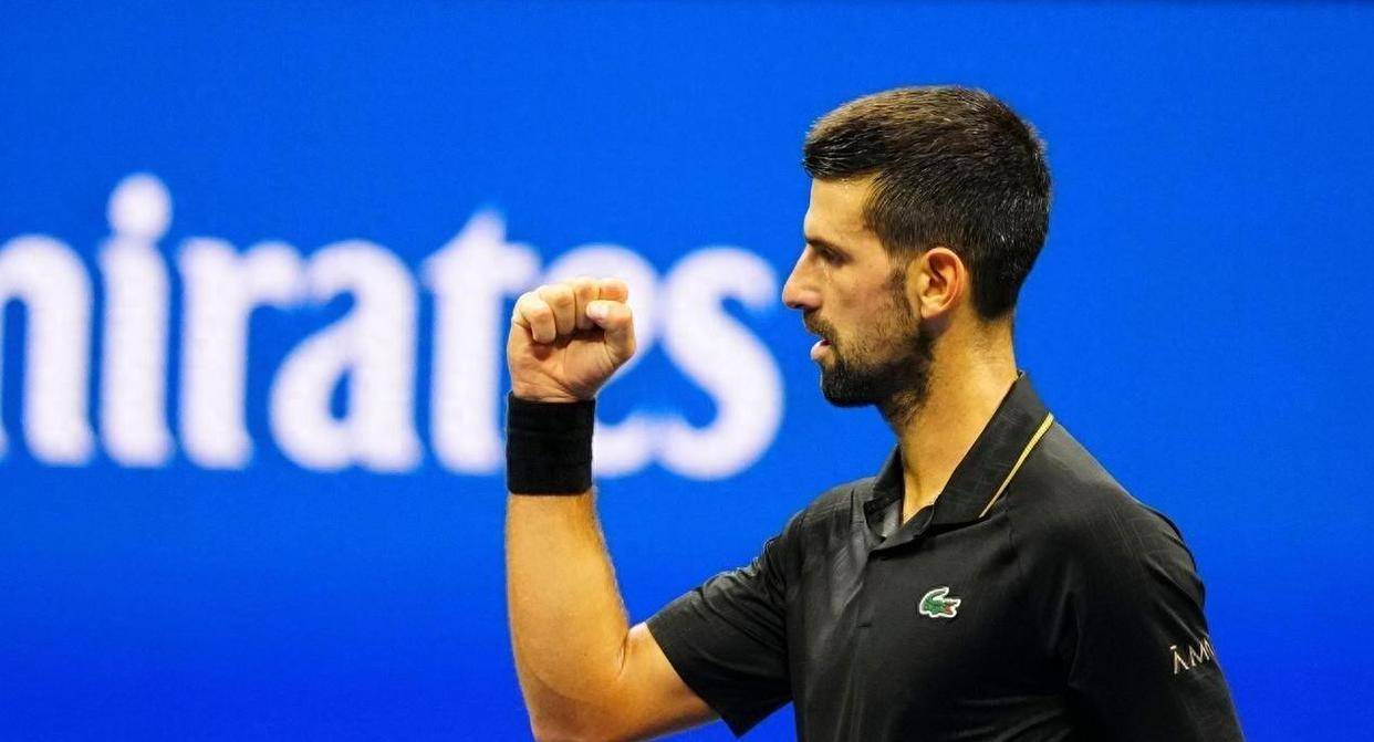 德约科维奇重返赛场，最后时刻胜出首场状态出色，巴黎圣日耳曼观众沸腾！引发球迷热议的简单介绍