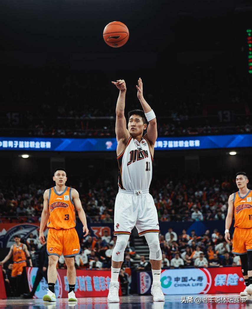 关于赛后CBA常规赛焦点战；波尔图手感冰凉；态度坚定；阵容厚度经受考验的信息-开云体育网址